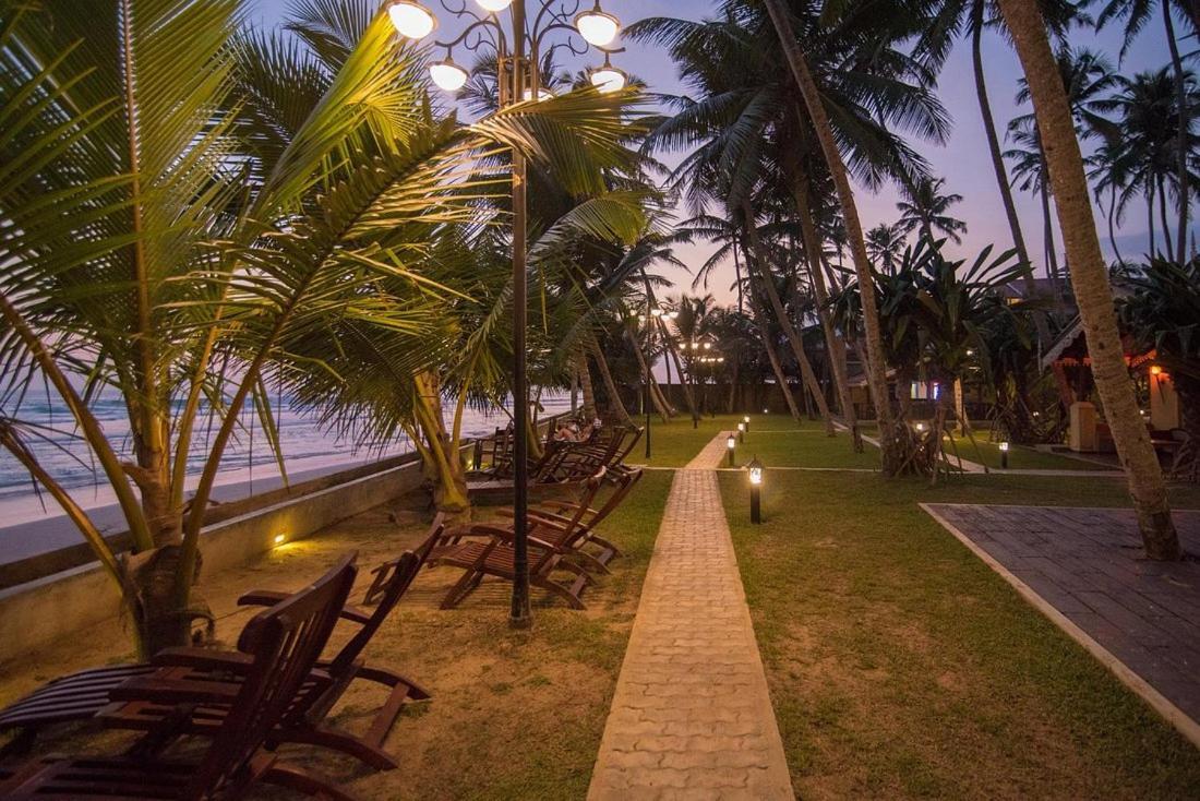 The Kabalana Hotel Ahangama Esterno foto